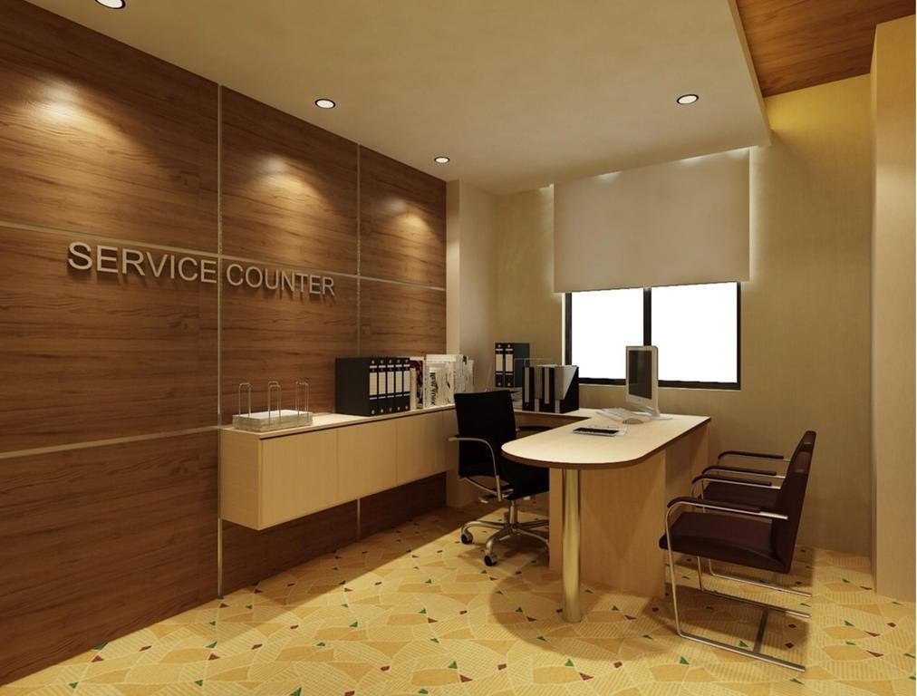 Hallmark Crown Hotel 4*